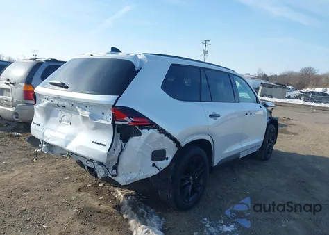 2025 Toyota Grand Highlander Hybrid Nightshade Edition z USA, uszkodzony, nr VIN 5TDACAB55SS060155